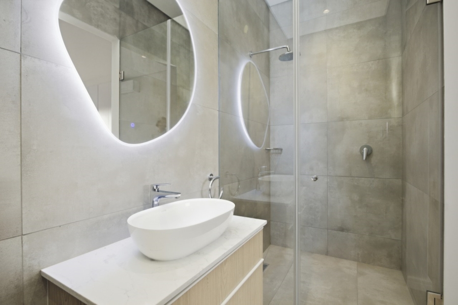 5 Bedroom Property for Sale in Val De Vie Estate Western Cape